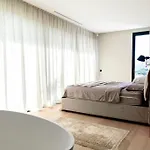 Luxury ***** Villa