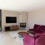 Luxury ***** Villa